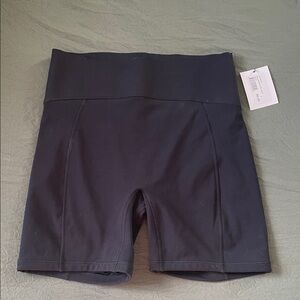 NWT LeOre Bella bonded bike short